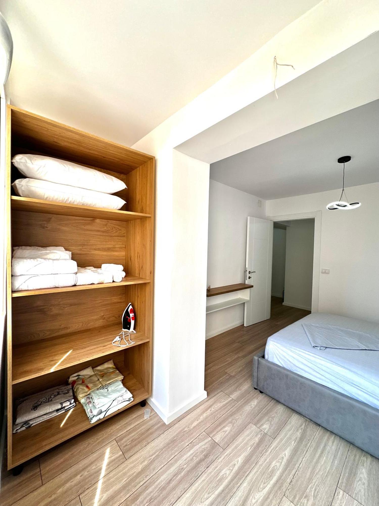 Tirana Apartment Center Jon Esterno foto